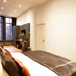 New! 2024 - The Canal Bridge Guest house