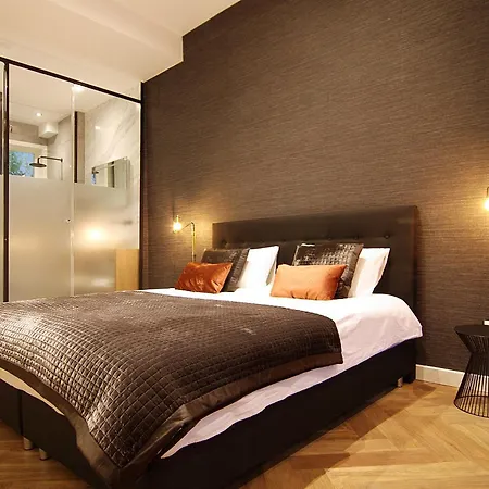 New! 2024 - The Canal Bridge Bed & Breakfast