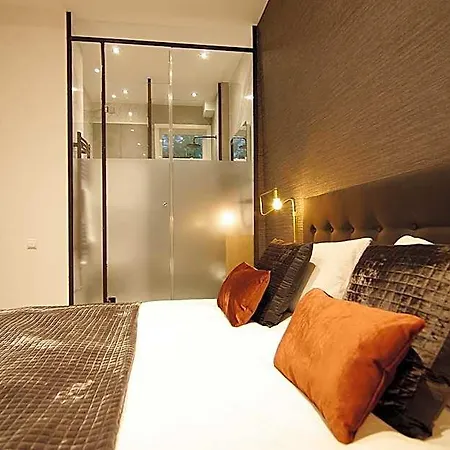 Guest house New! 2024 - The Canal Bridge Amsterdam